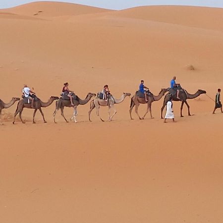 Sahara Family Camp Hotell Merzouga Exteriör bild