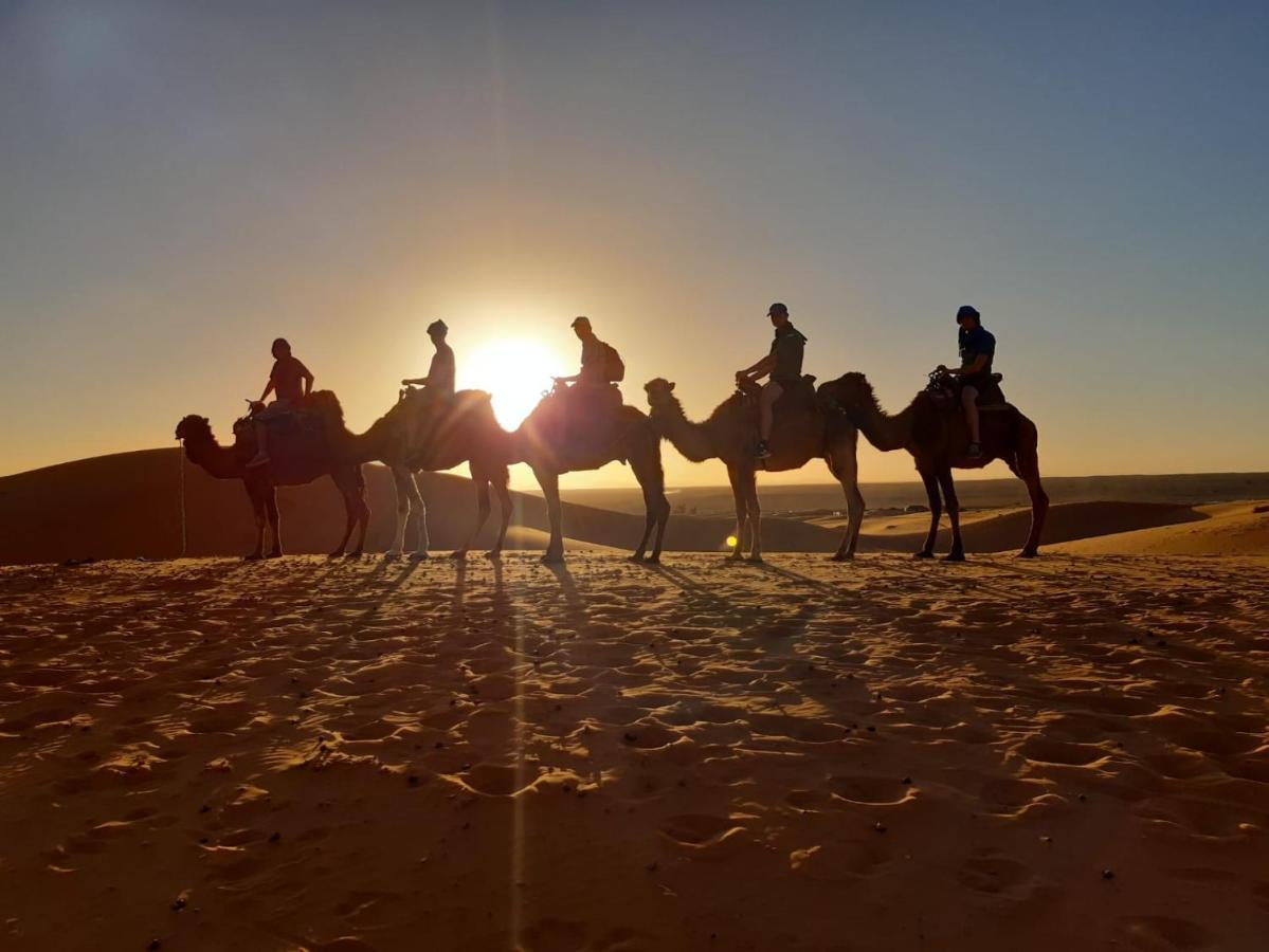 Sahara Family Camp Hotell Merzouga Exteriör bild